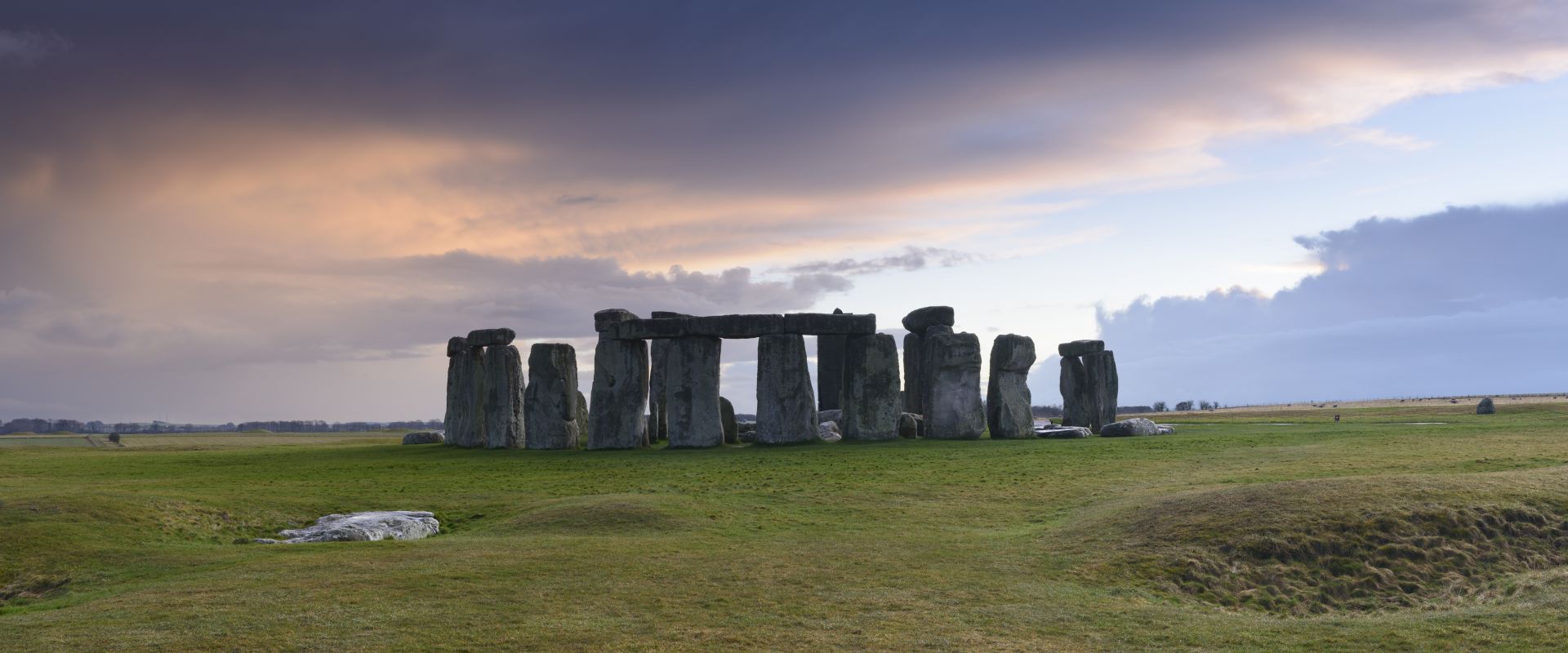 Stonehenge Tour - Guide London