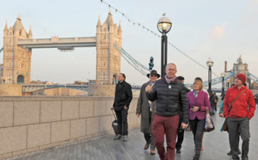 freelance tour guide london