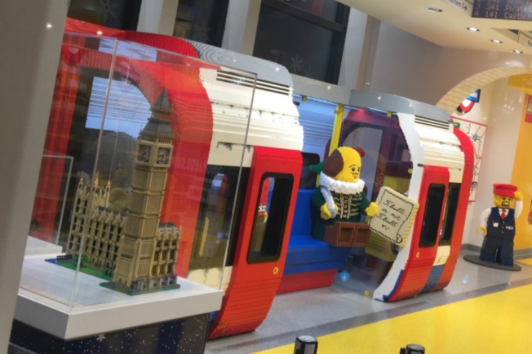 https://www.guidelondon.org.uk/wp-content/uploads/2016/12/London-Lego-Store_London-Underground-Carriage.jpg