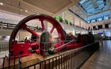 Mill engine by Burnley Ironworks Company at Science Museum in London. Photo Credit: © Ursula Petula Barzey.